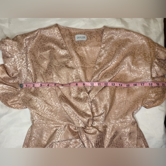Saylor sz M Brookey Dress Blush Pastel Peach Revolve Satin - Picture 5 of 6